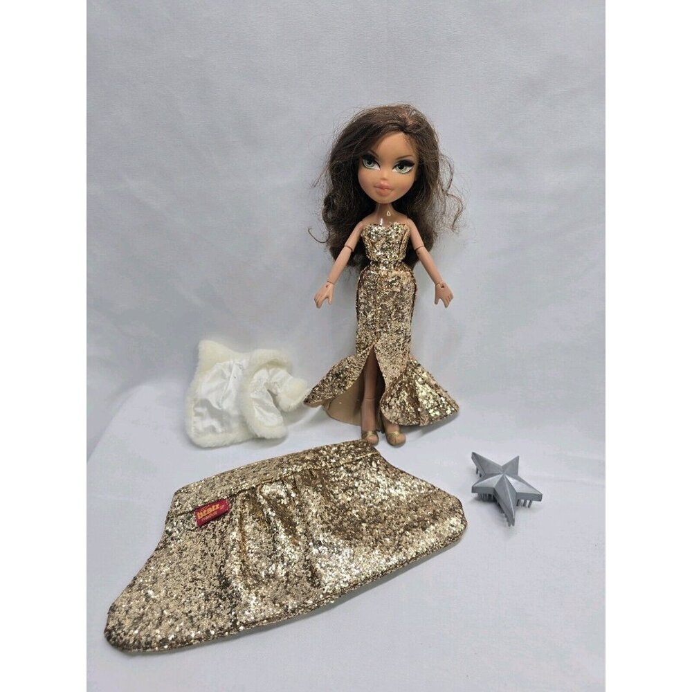 2007 BRATZ The Movie Yasmin Doll In Glitter Gown-